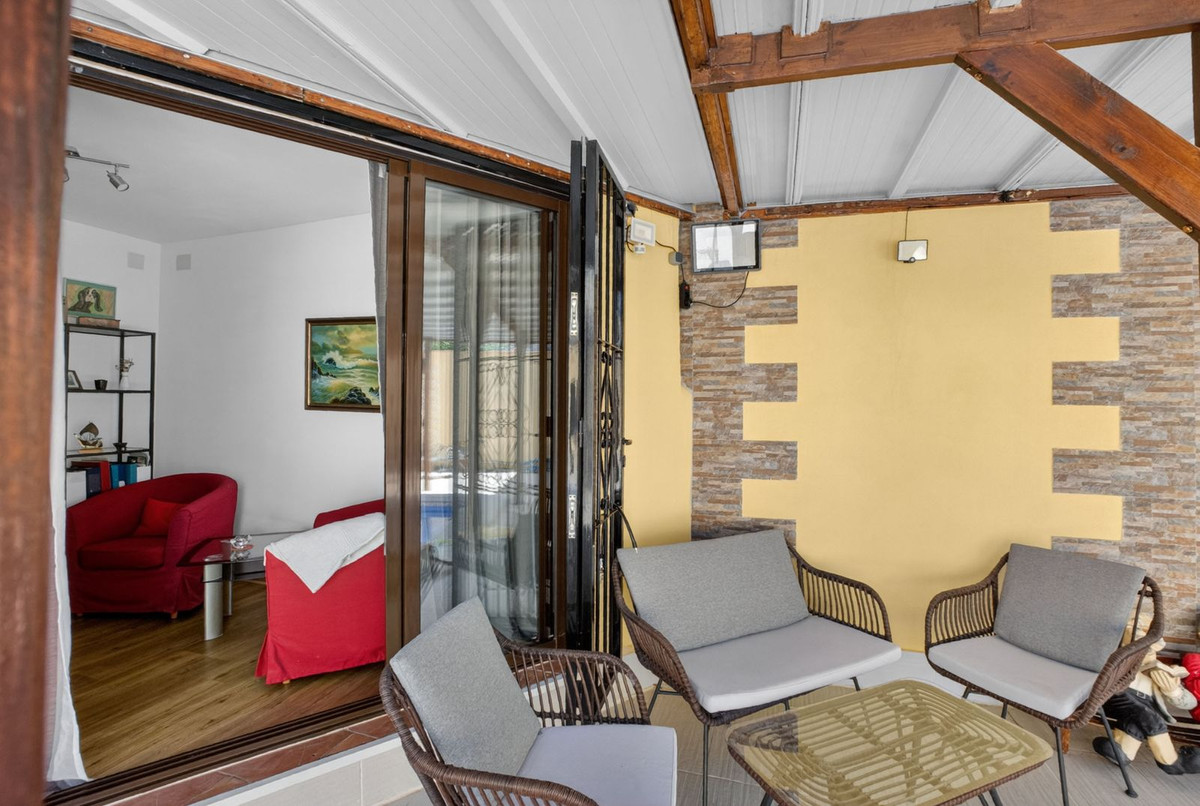 Se vende Pareada de 3 dormitorios en Costa Blanca, Alicante, España