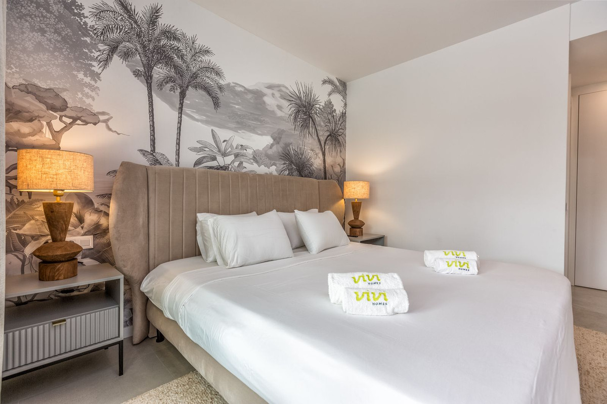 Se vende Apartamento Planta Media de 2 dormitorios en Costa Del Sol, Málaga, España