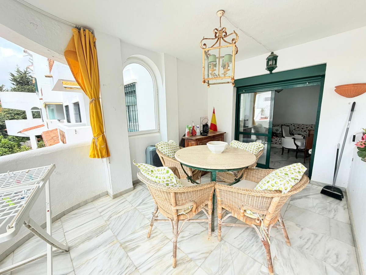 Se vende Apartamento Planta Media de 2 dormitorios en Costa Del Sol, Málaga, España