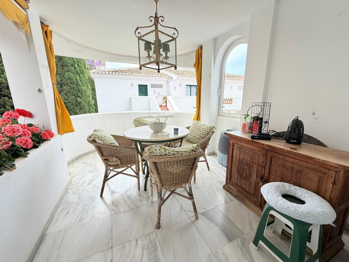 Se vende Apartamento Planta Media de 2 dormitorios en Costa Del Sol, Málaga, España