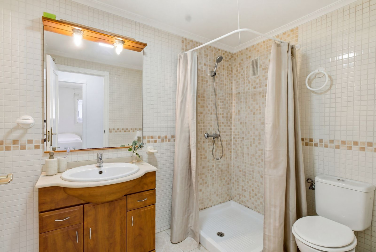 2 Bed Apartment for sale in Playa Flamenca Costa Blanca, Alicante, Spain