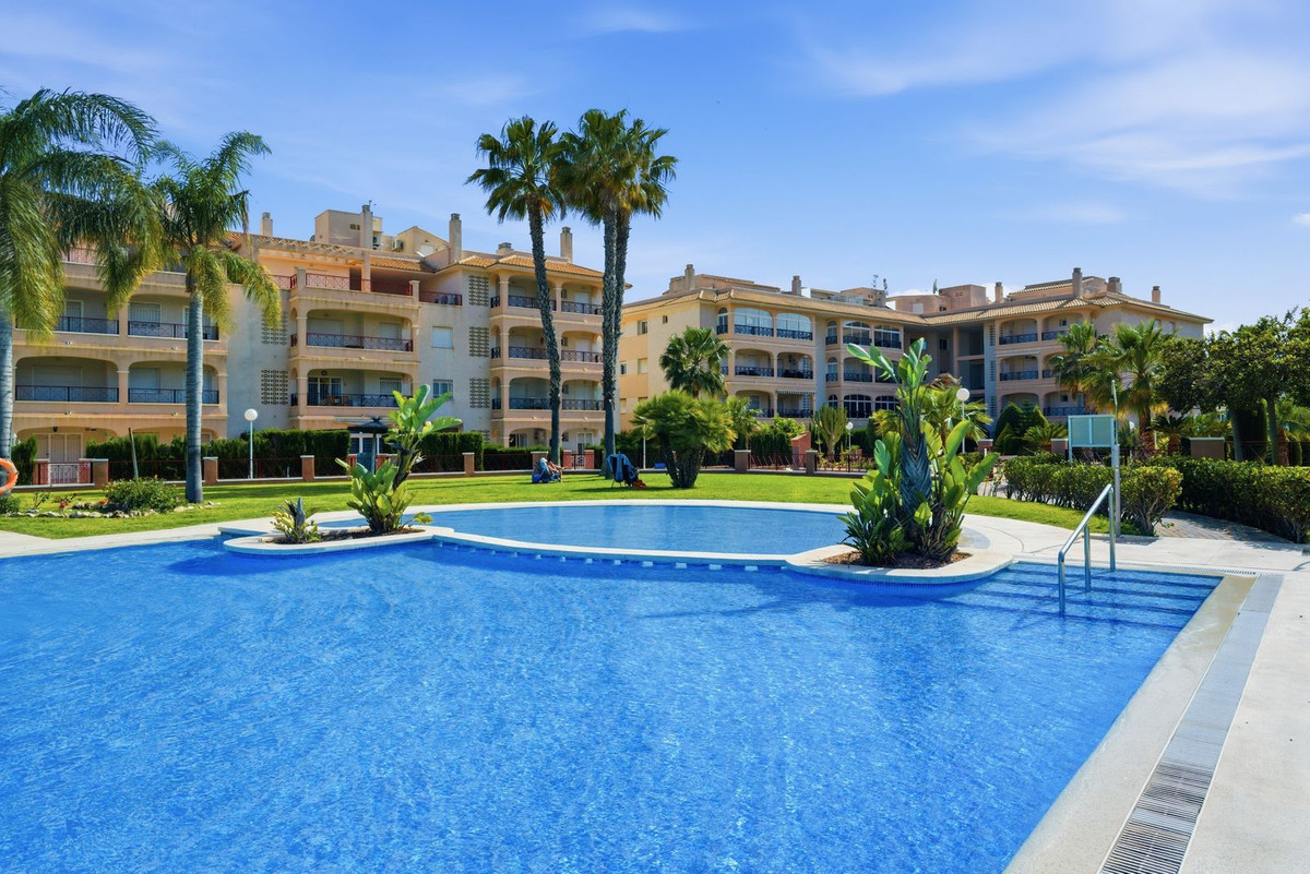 2 Bed Apartment for sale in Playa Flamenca Costa Blanca, Alicante, Spain