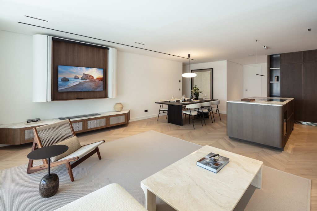 3 Bed Apartment for sale in Marbella Costa Del Sol, Málaga, Spain