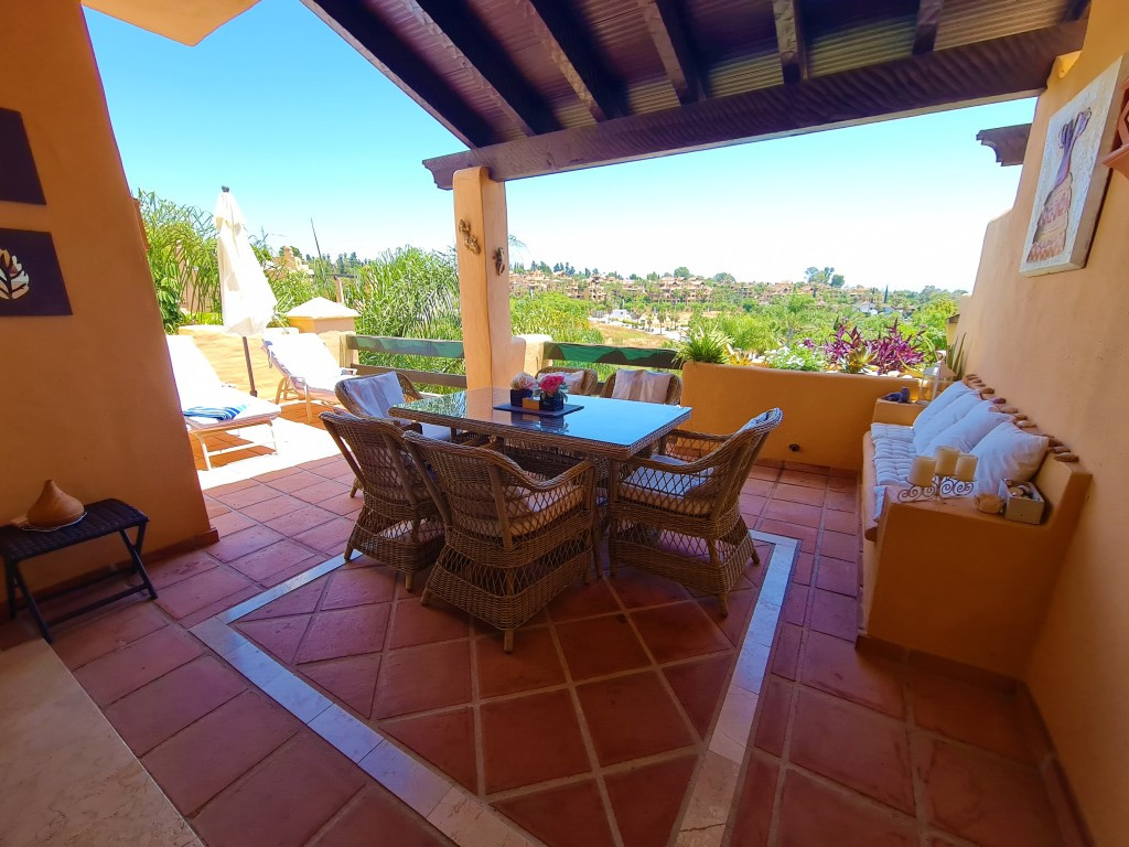 Se vende Apartamento Planta Media de 2 dormitorios en Costa Del Sol, Málaga, España