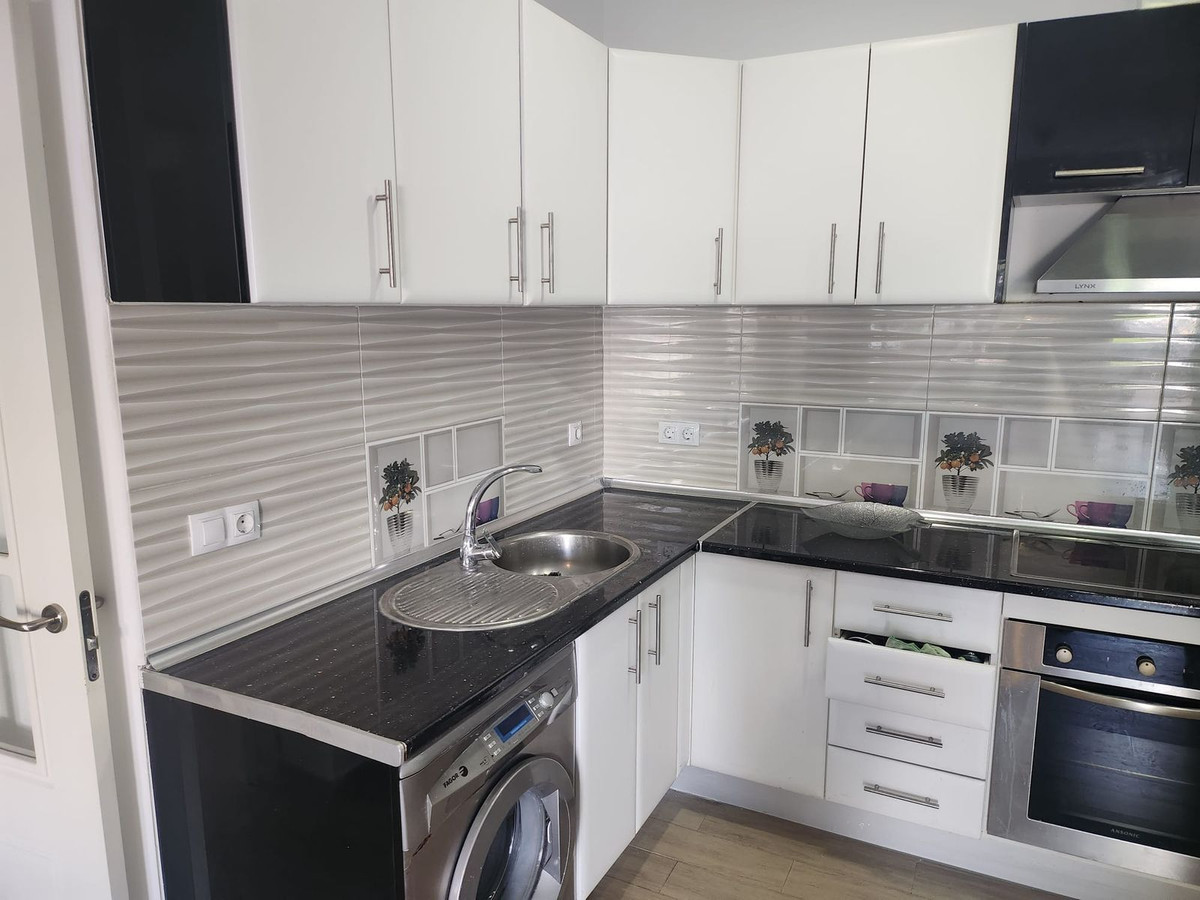 Se vende Apartamento Planta Baja de 2 dormitorios en Costa Del Sol, Málaga, España
