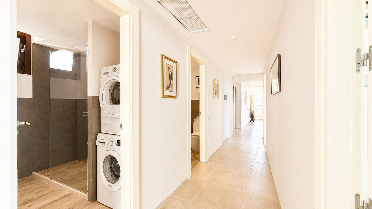 3 Bed Apartment for sale in Altos De Los Monteros Costa Del Sol, Málaga, Spain