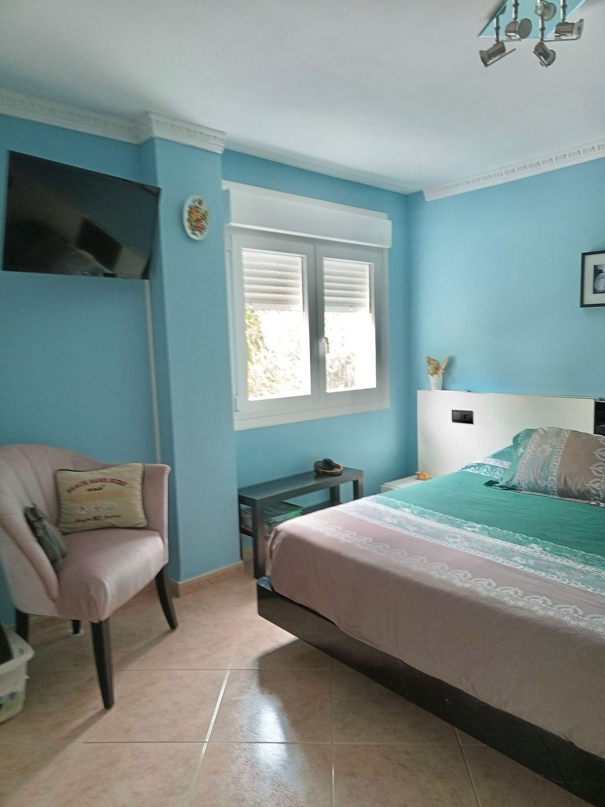 Se vende Apartamento Planta Media de 3 dormitorios en Costa Del Sol, Málaga, España