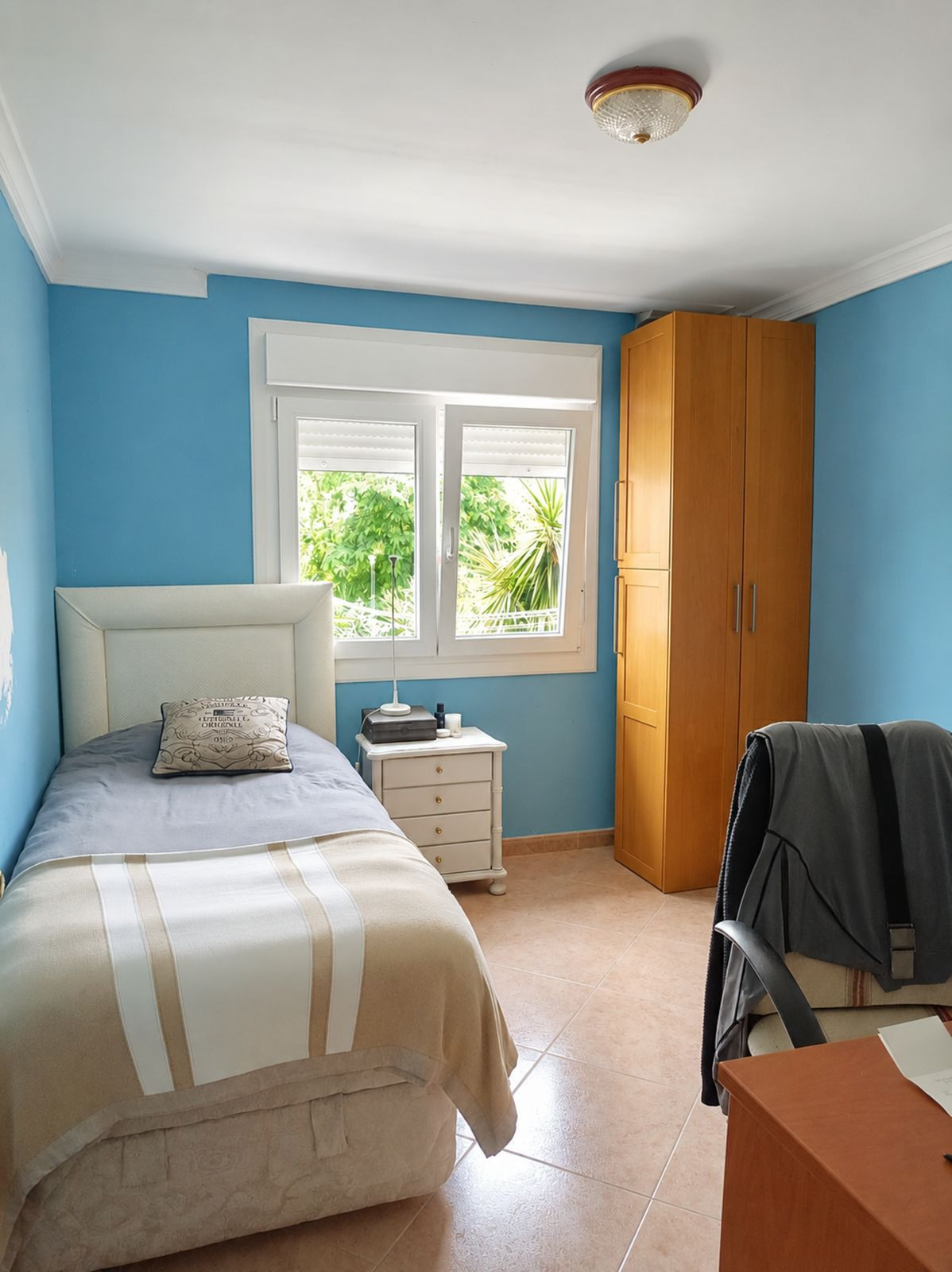 Se vende Apartamento Planta Media de 3 dormitorios en Costa Del Sol, Málaga, España