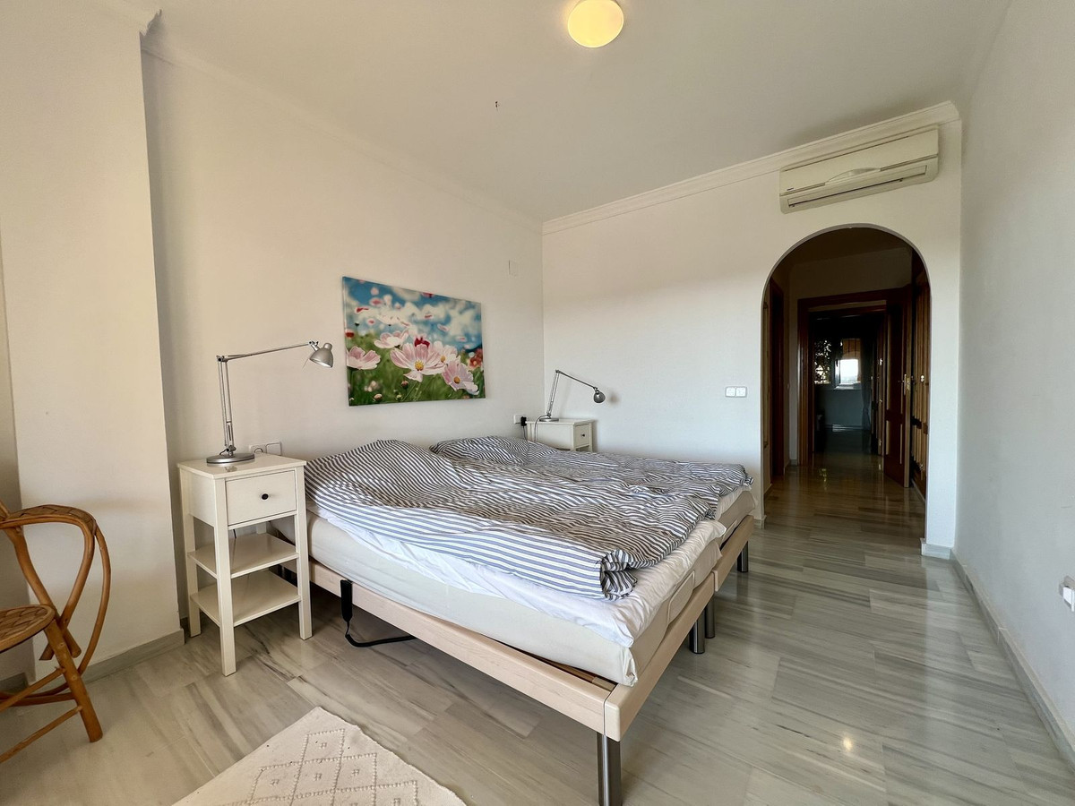 Se vende Apartamento Planta Baja de 2 dormitorios en Costa Del Sol, Málaga, España
