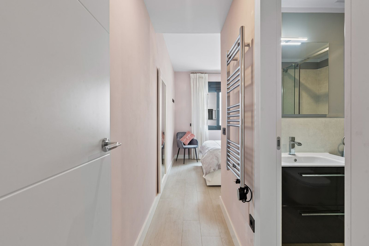 4 Bed Townhouse for sale in La Cala De Mijas Costa Del Sol, Málaga, Spain