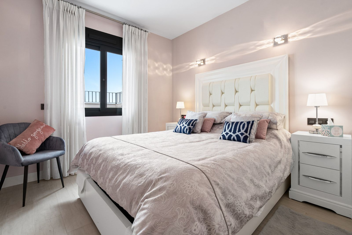 4 Bed Townhouse for sale in La Cala De Mijas Costa Del Sol, Málaga, Spain