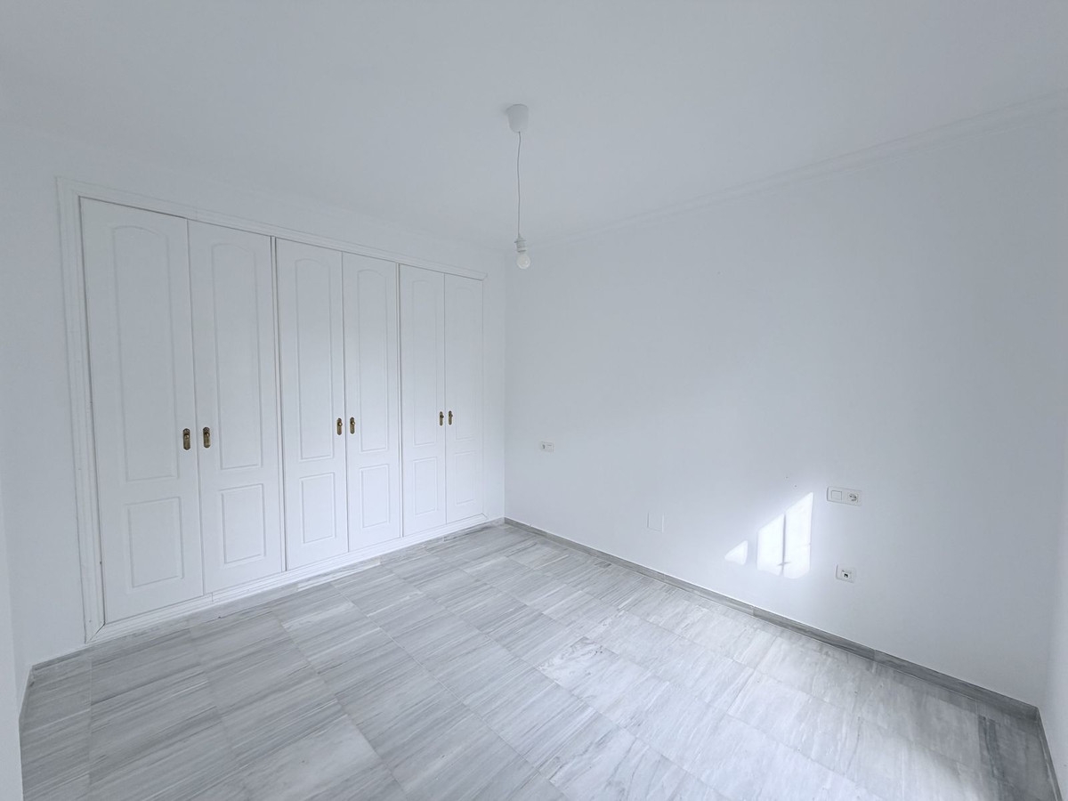 Se vende Apartamento Planta Baja de 2 dormitorios en Costa Del Sol, Málaga, España
