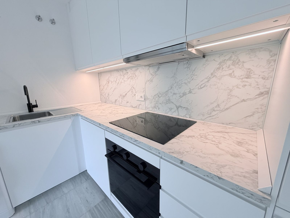 Se vende Apartamento Planta Baja de 2 dormitorios en Costa Del Sol, Málaga, España