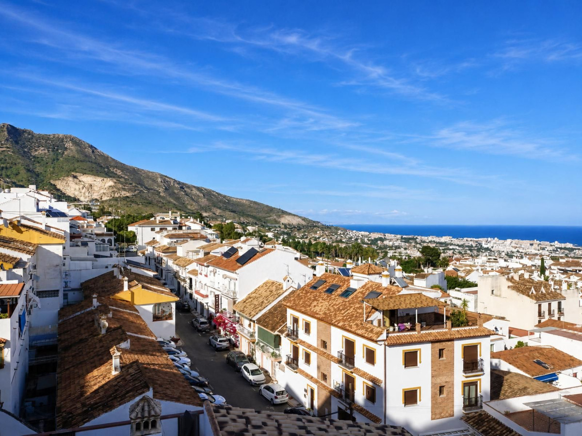 2 Bed Apartment for sale in Benalmadena Pueblo Costa Del Sol, Málaga, Spain