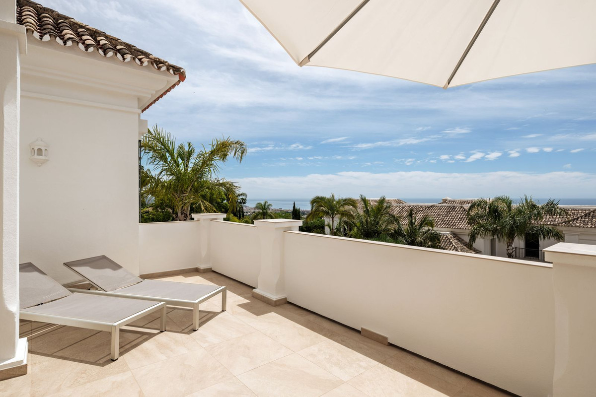 Se vende Villa - Chalet de 5 dormitorios en Costa Del Sol, Málaga, España