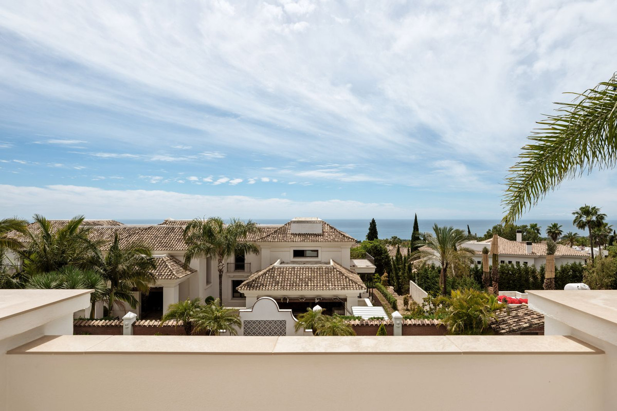 Se vende Villa - Chalet de 5 dormitorios en Costa Del Sol, Málaga, España