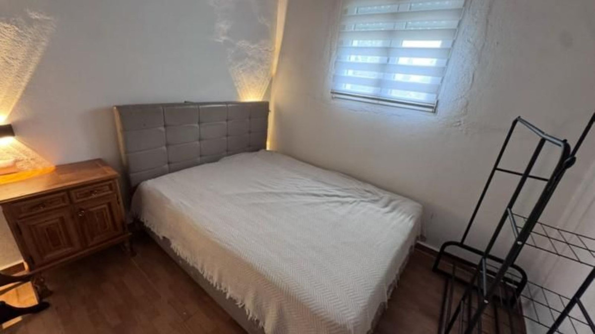 Se vende Finca - Cortijo de 3 dormitorios en Costa Del Sol, Málaga, España