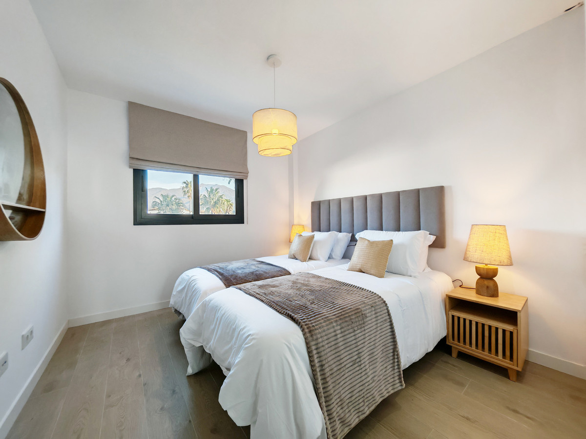 4 Bed Apartment for sale in Estepona Costa Del Sol, Málaga, Spain