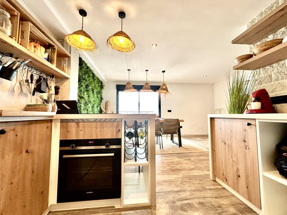 1 Bed Apartment for sale in Torrevieja Costa Blanca, Alicante, Spain