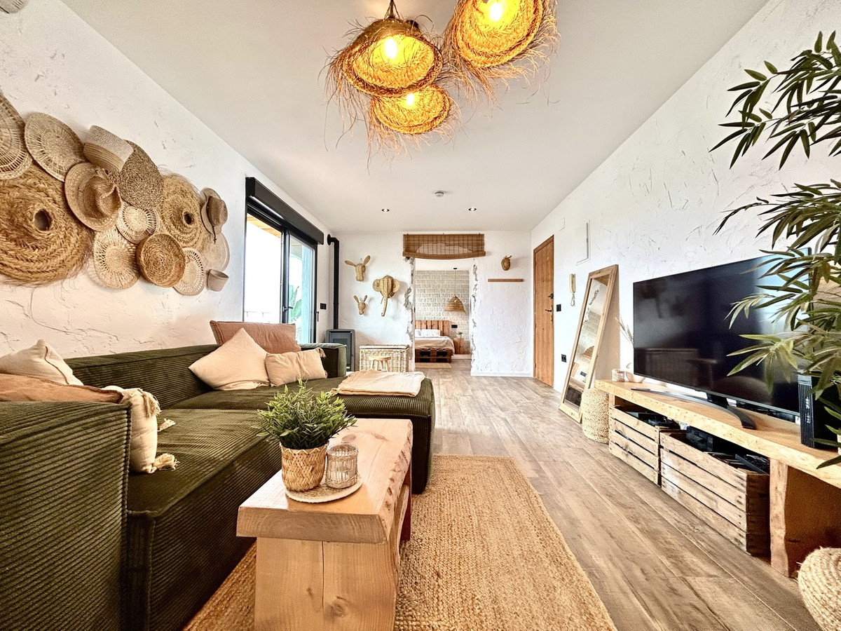 1 Bed Apartment for sale in Torrevieja Costa Blanca, Alicante, Spain