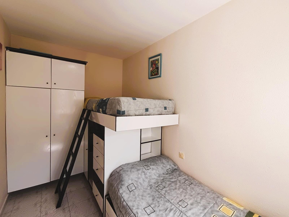 Se vende Bungalow de 2 dormitorios en Costa Blanca, Alicante, España