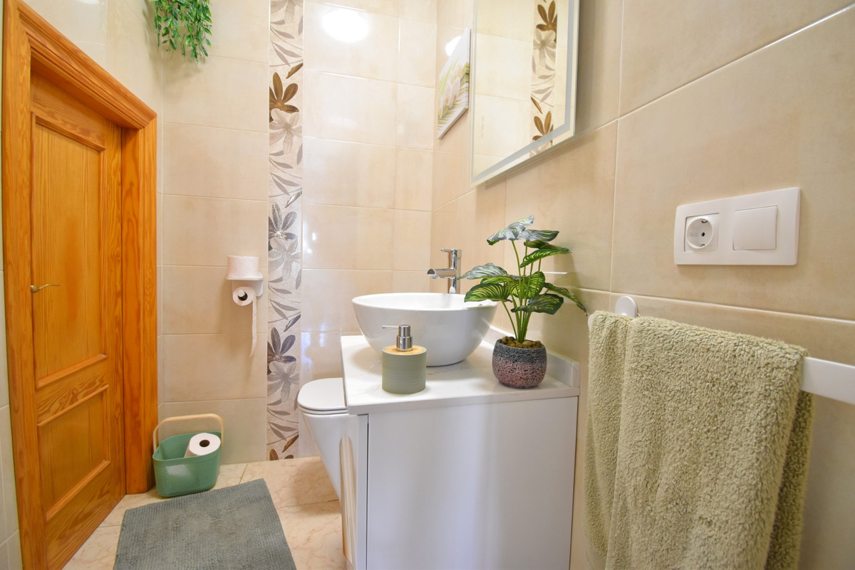 3 Bed Townhouse for sale in Playa Flamenca Costa Blanca, Alicante, Spain