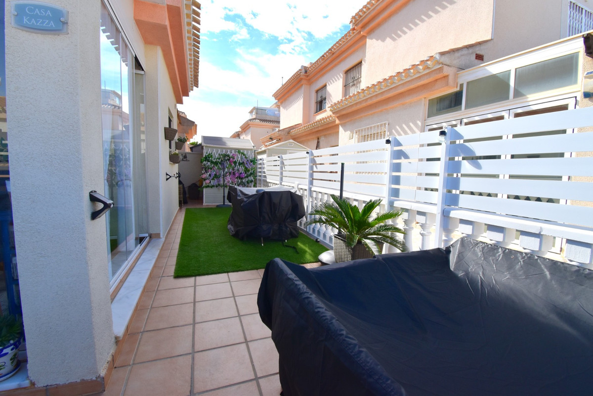 3 Bed Townhouse for sale in Playa Flamenca Costa Blanca, Alicante, Spain
