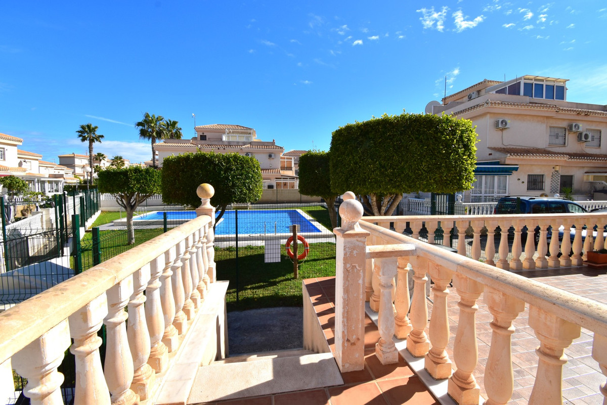 3 Bed Townhouse for sale in Playa Flamenca Costa Blanca, Alicante, Spain