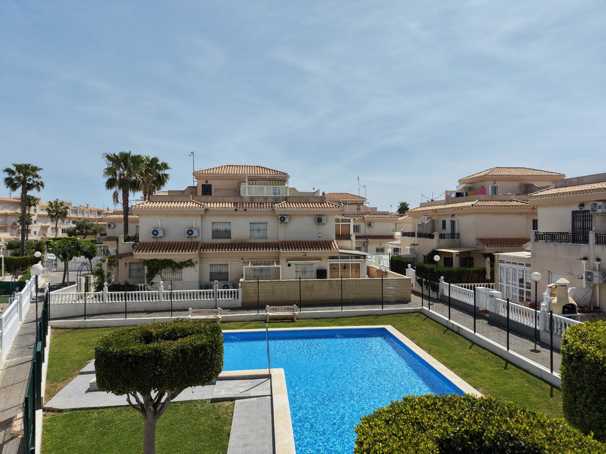 3 Bed Townhouse for sale in Playa Flamenca Costa Blanca, Alicante, Spain
