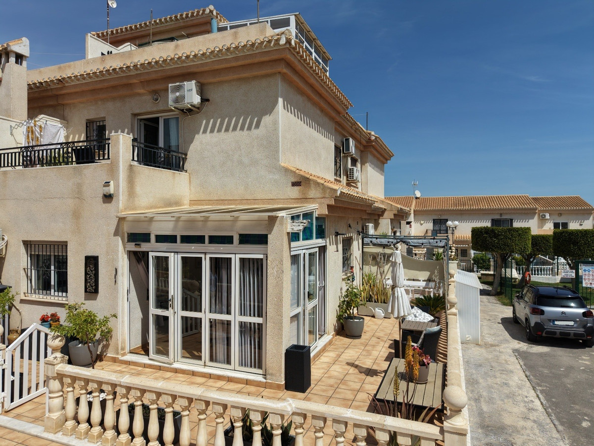 Se vende Quad de 3 dormitorios en Costa Blanca, Alicante, España