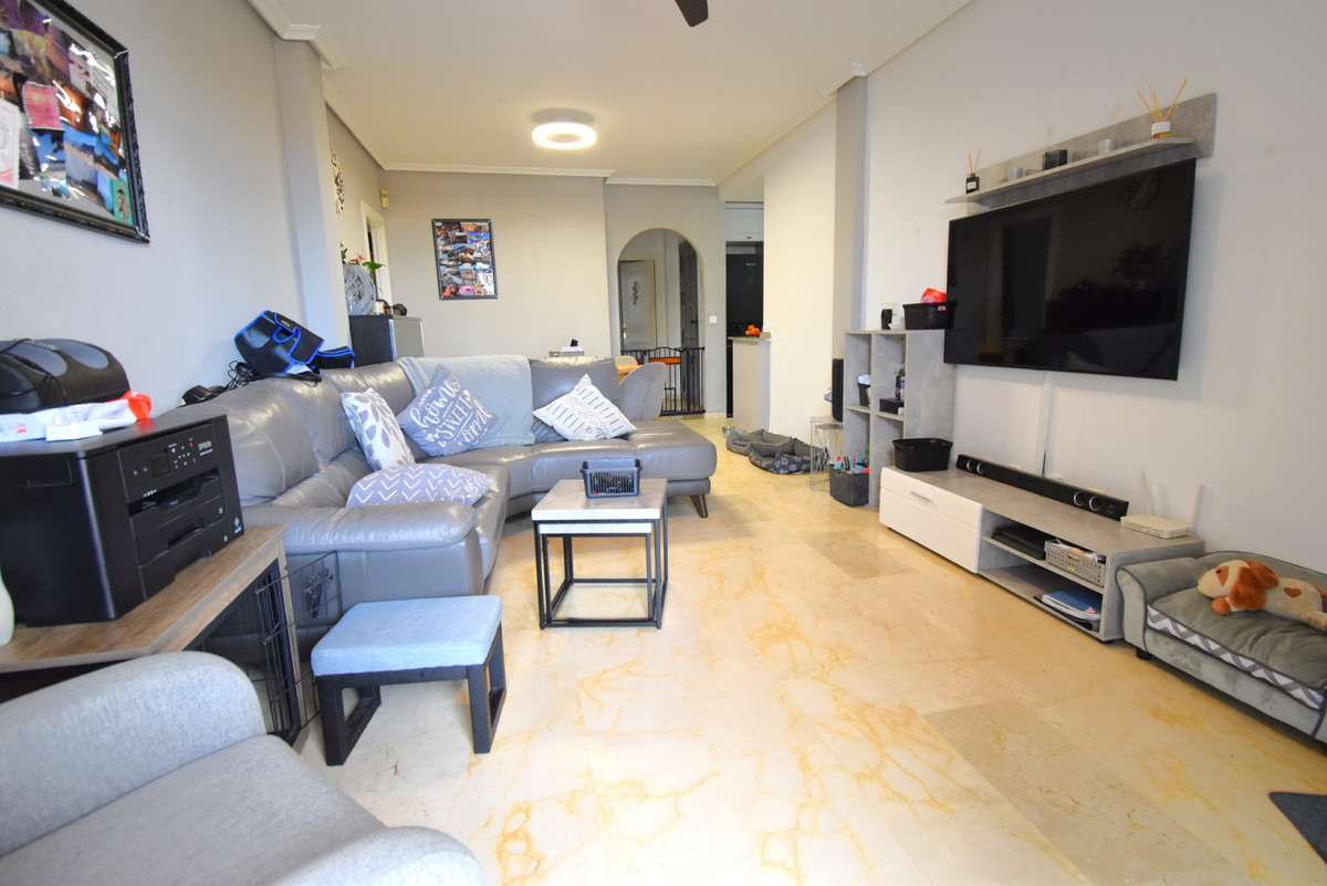 Se vende Apartamento Planta Media de 2 dormitorios en Costa Blanca, Alicante, España