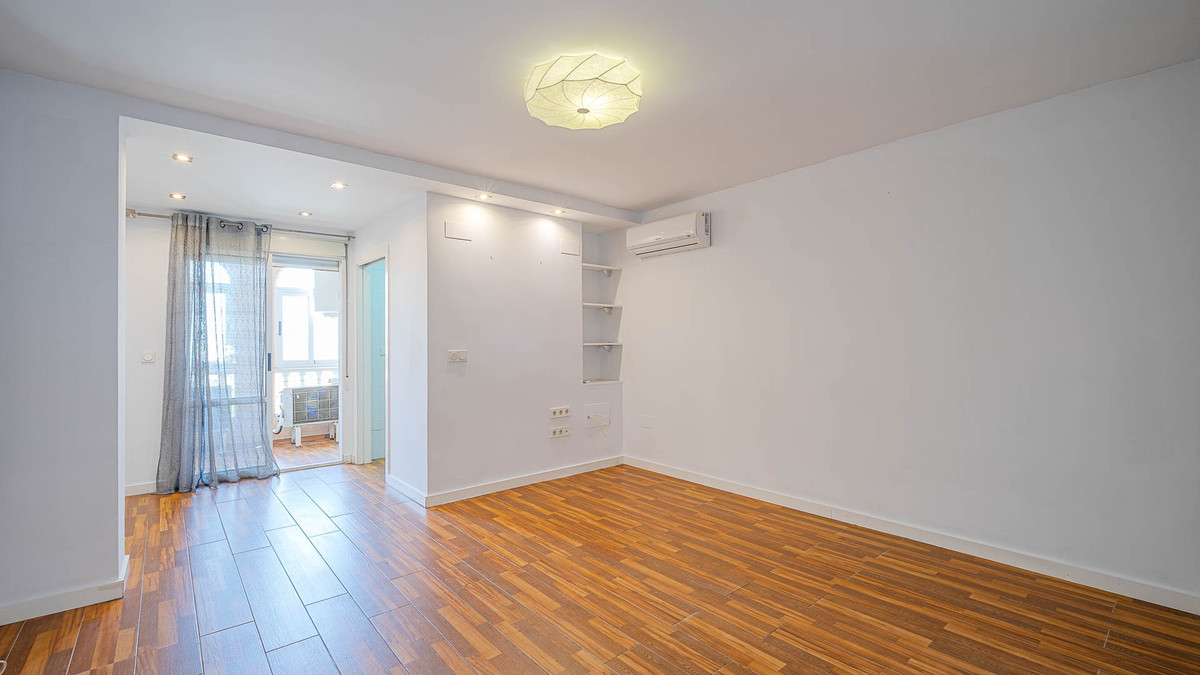 Se vende Apartamento Planta Media de 2 dormitorios en Costa Blanca, Alicante, España