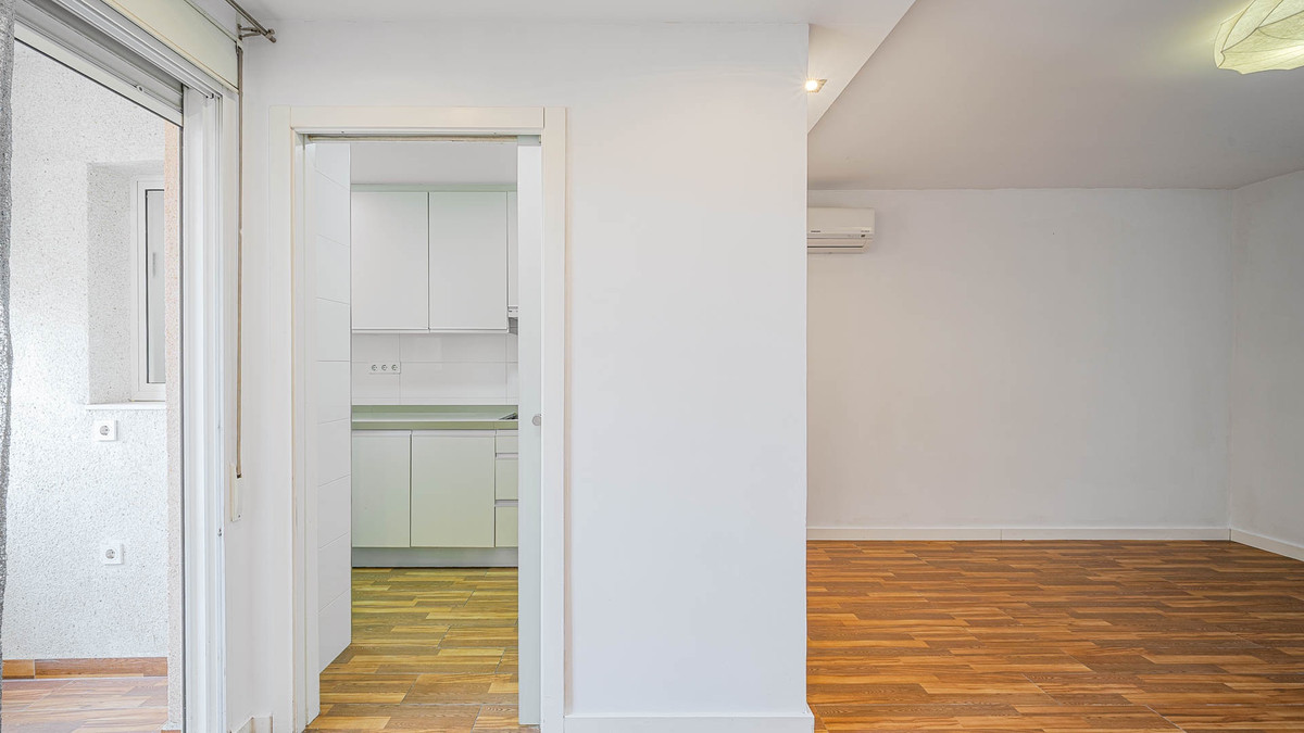 Se vende Apartamento Planta Media de 2 dormitorios en Costa Blanca, Alicante, España
