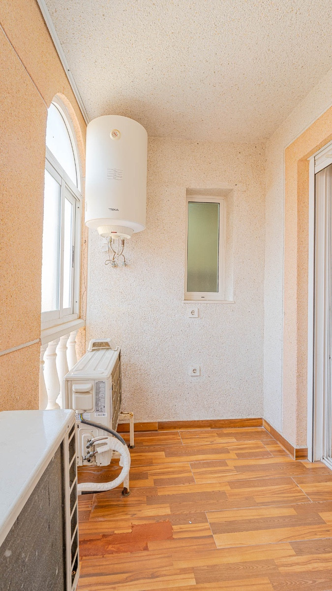 Se vende Apartamento Planta Media de 2 dormitorios en Costa Blanca, Alicante, España