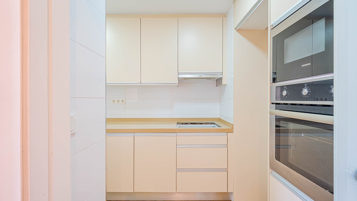 Se vende Apartamento Planta Media de 2 dormitorios en Costa Blanca, Alicante, España