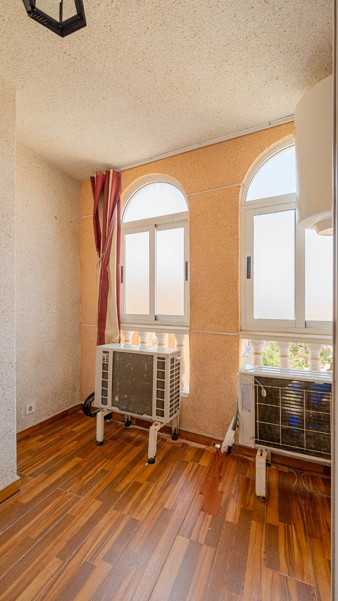Se vende Apartamento Planta Media de 2 dormitorios en Costa Blanca, Alicante, España