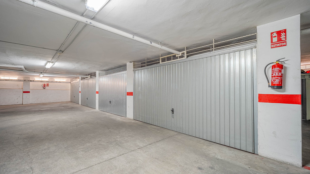Se vende Apartamento Planta Media de 2 dormitorios en Costa Blanca, Alicante, España