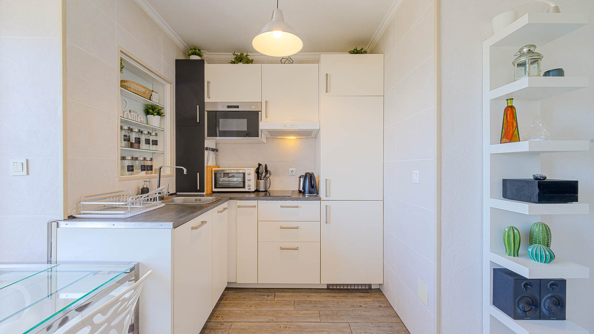 Se vende Apartamento Planta Media de 1 dormitorios en Costa Blanca, Alicante, España