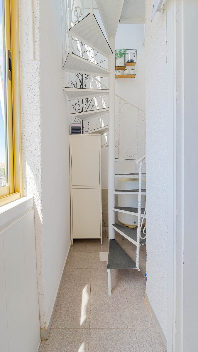 Se vende Apartamento Planta Media de 1 dormitorios en Costa Blanca, Alicante, España
