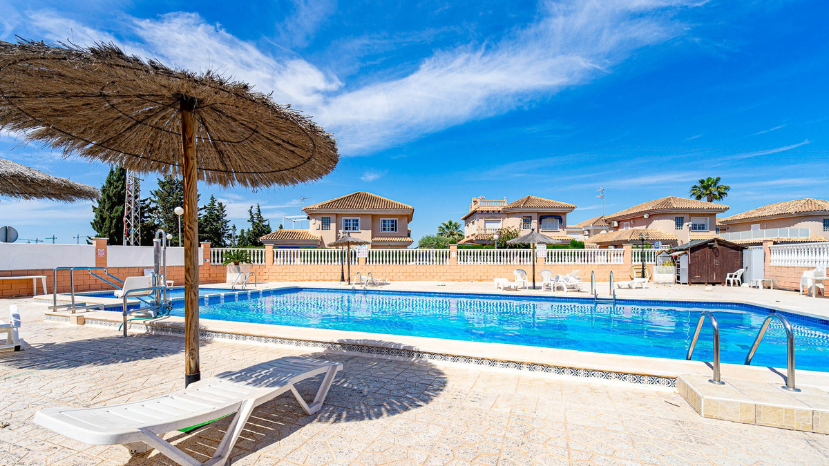 Se vende Apartamento Planta Media de 1 dormitorios en Costa Blanca, Alicante, España