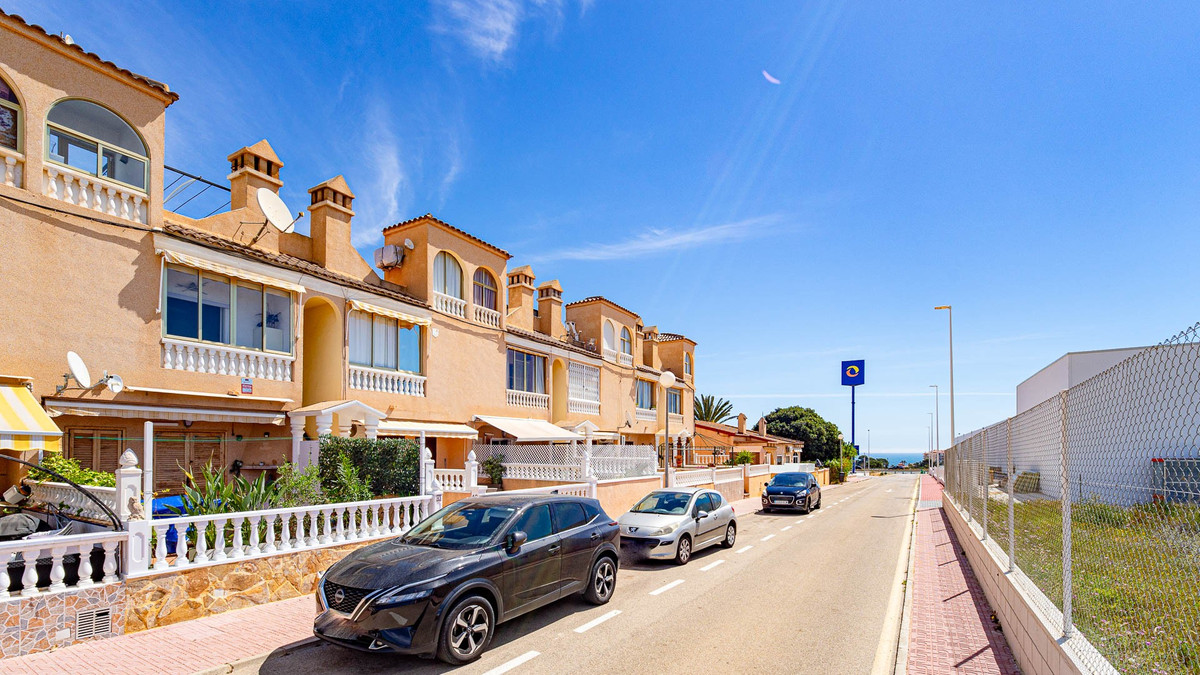Se vende Apartamento Planta Media de 1 dormitorios en Costa Blanca, Alicante, España