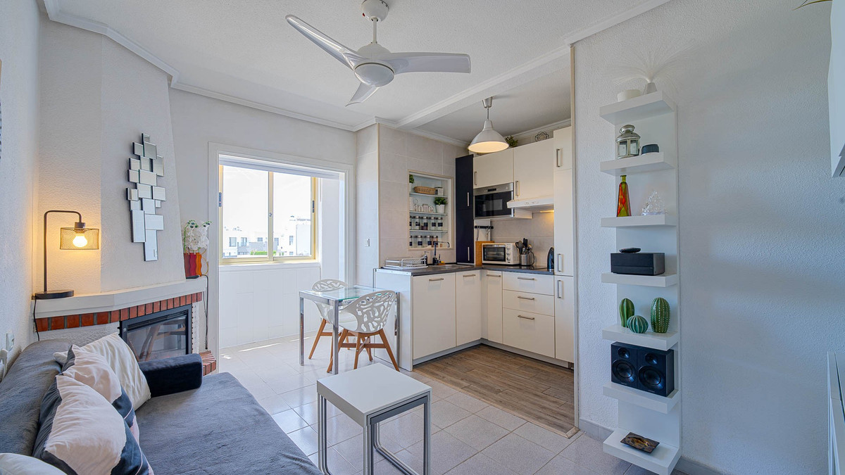 Se vende Apartamento Planta Media de 1 dormitorios en Costa Blanca, Alicante, España