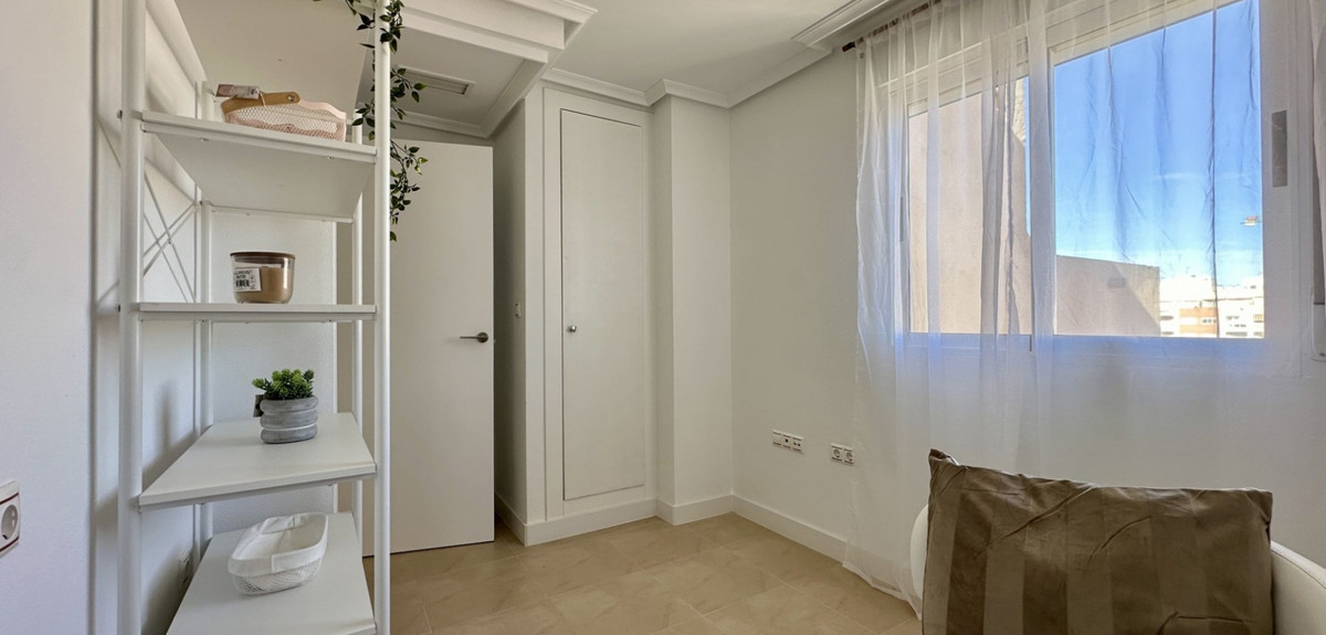 3 Bed Apartment for sale in Torrevieja Costa Blanca, Alicante, Spain