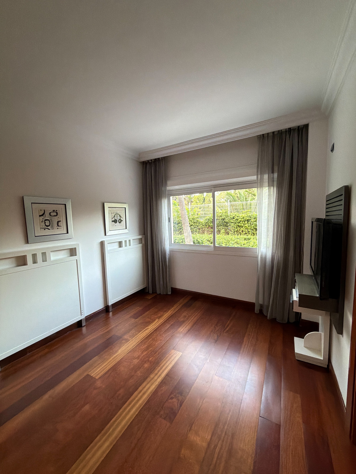 3 Bed Apartment for sale in Puerto Banús Costa Del Sol, Málaga, Spain