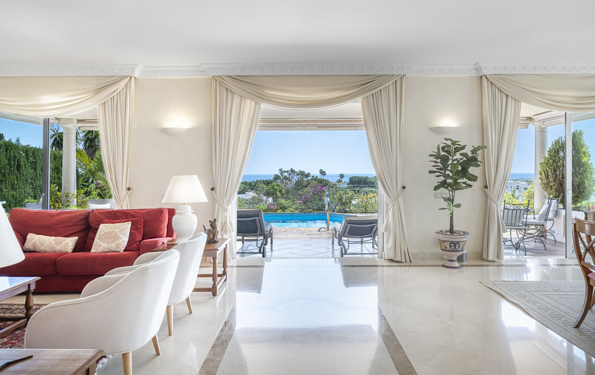 Se vende Villa - Chalet de 6 dormitorios en Costa Del Sol, Málaga, España