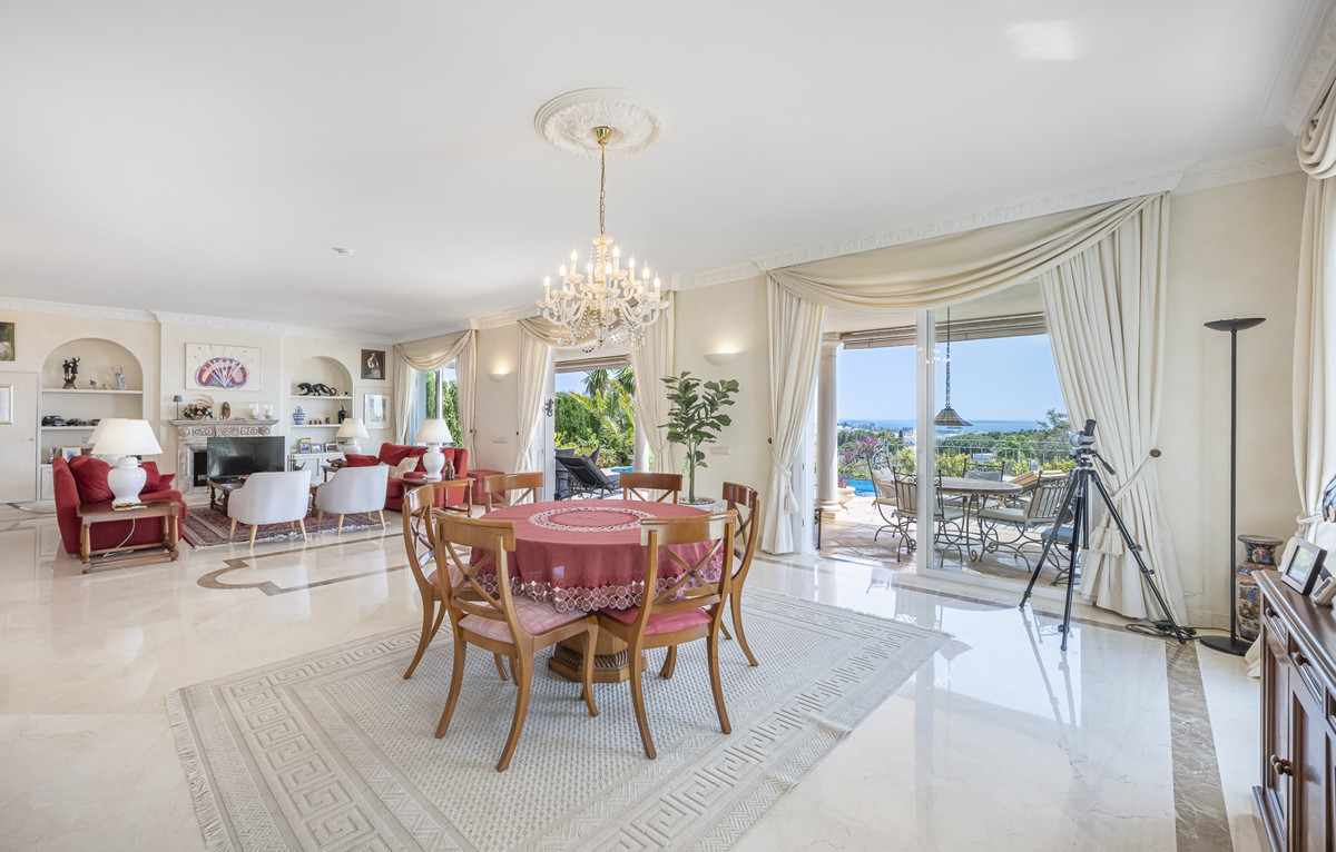 Se vende Villa - Chalet de 6 dormitorios en Costa Del Sol, Málaga, España
