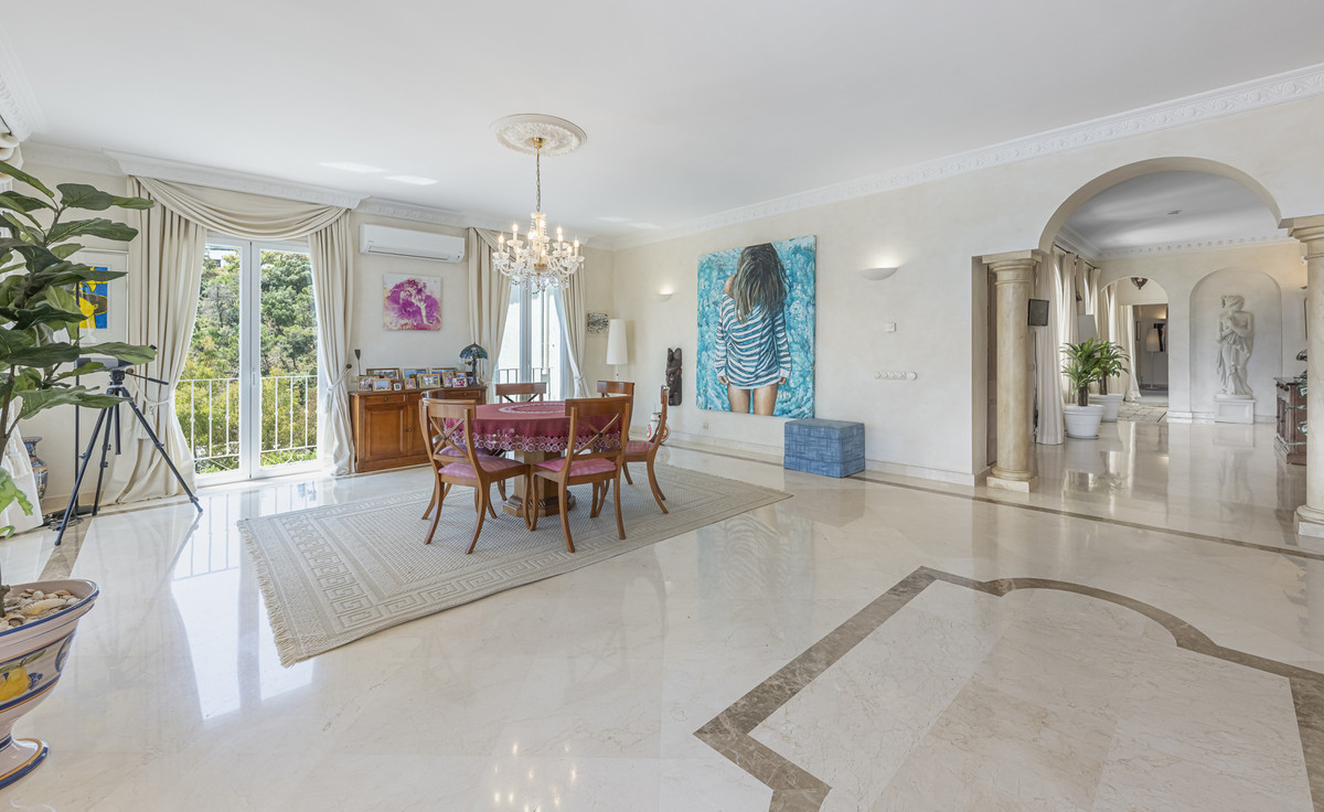 Se vende Villa - Chalet de 6 dormitorios en Costa Del Sol, Málaga, España