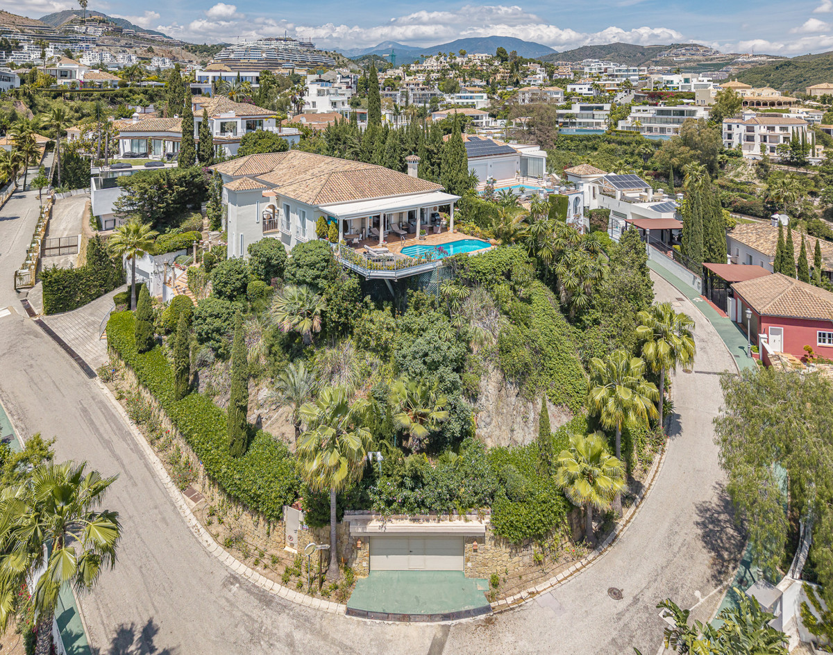 Se vende Villa - Chalet de 6 dormitorios en Costa Del Sol, Málaga, España