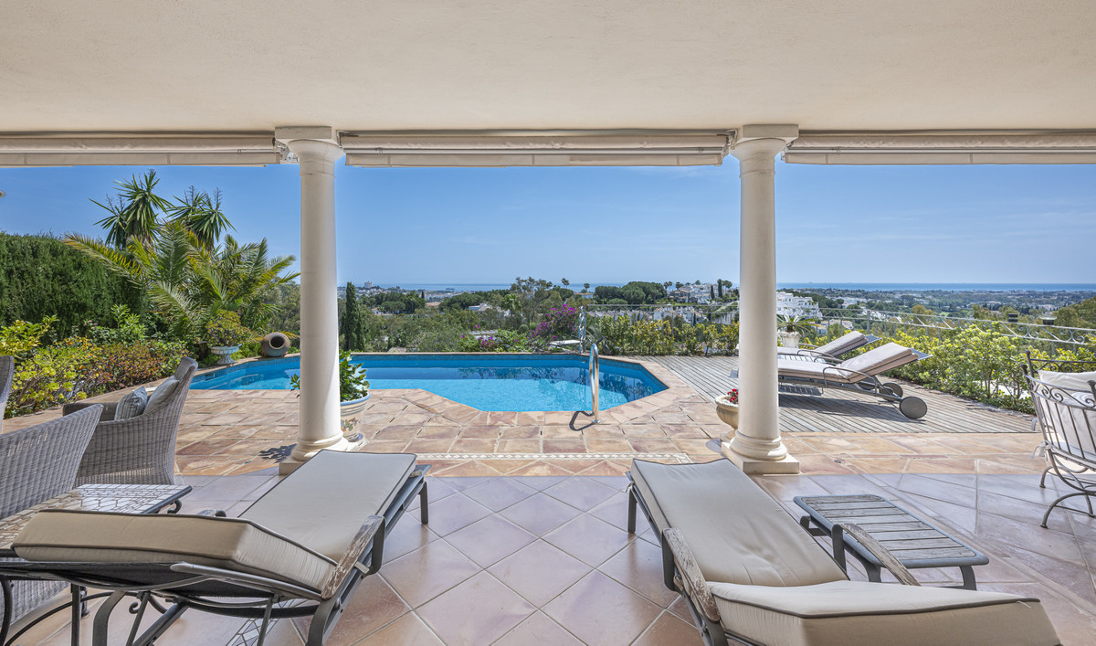 Se vende Villa - Chalet de 6 dormitorios en Costa Del Sol, Málaga, España