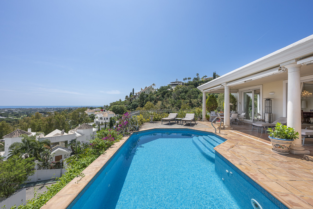 Se vende Villa - Chalet de 6 dormitorios en Costa Del Sol, Málaga, España
